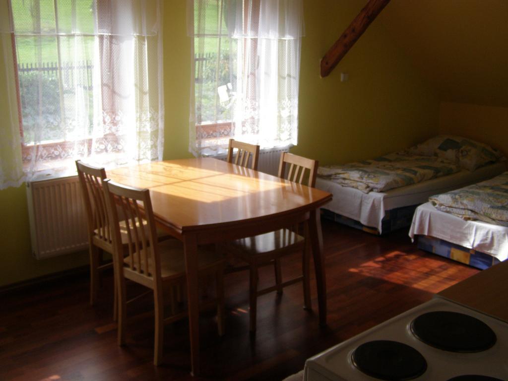 Ubytovani U Kramaru Josefuv Dul Room photo